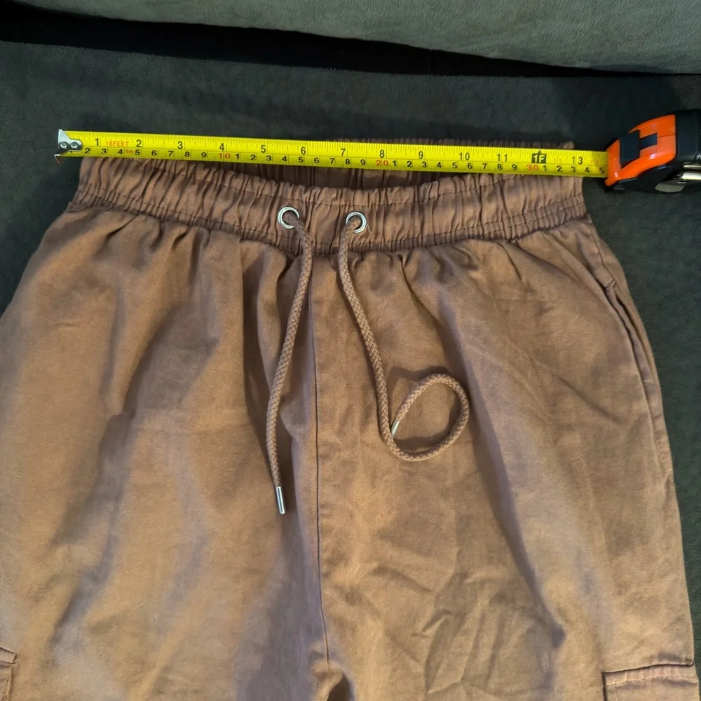 PrettyLittleThing Chocolate Brown Cargo Jogger Pants Size M High Waisted - Picture 4 of 8